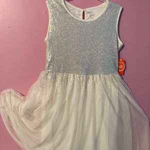 Silver sequence cream dress, Girls 14/16. NWTS